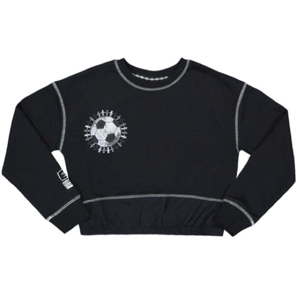 Umbro Other - ✨NWT Girls Umbro Soccer Long Sleeve Shirt Size M